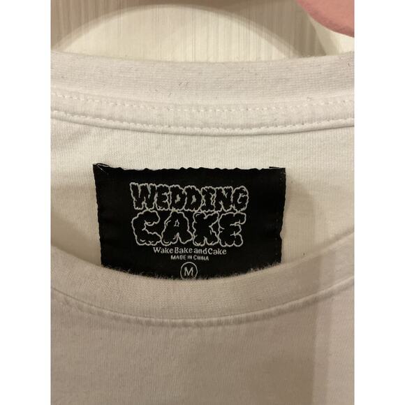 Men's Wedding Cake Wake Bake and Cake Melting Cake Embroidered tee,M - Picture 3 of 6